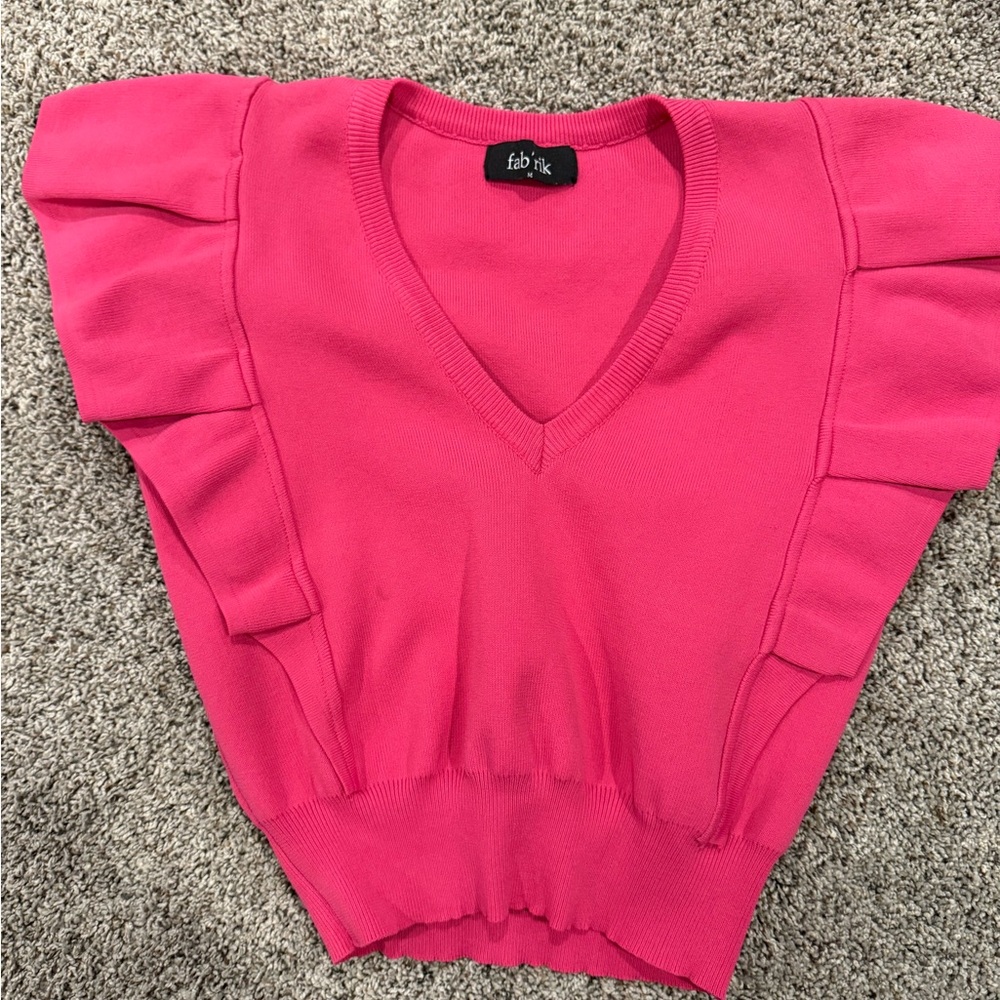 Fab'rik V-Neck Top in Vibrant Pink